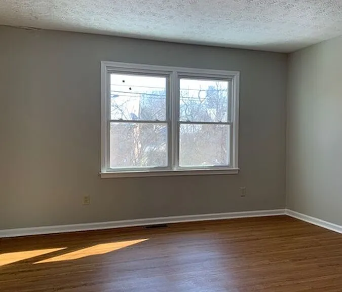 1412 Ritchie Ct — Photo 16