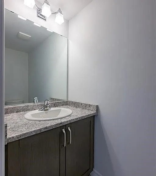375 Kennington Way — Photo 27