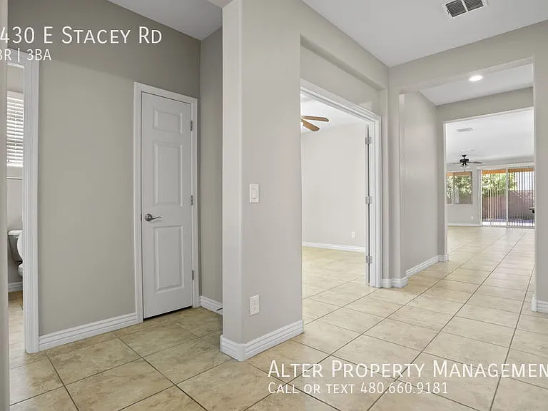 2430 E Stacey Rd — Photo 4