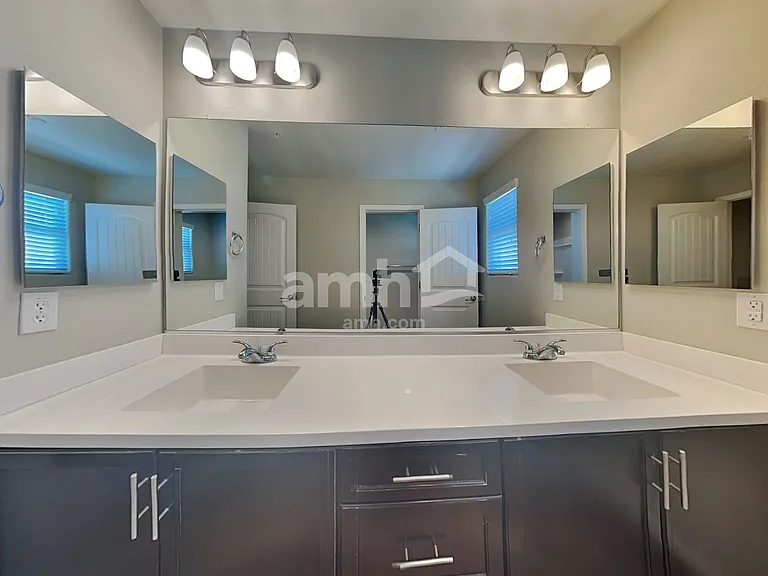 20709 W Maiden Ln — Photo 16