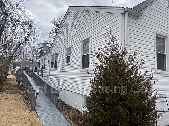 2nd image of 7411 Jenwood Ave
