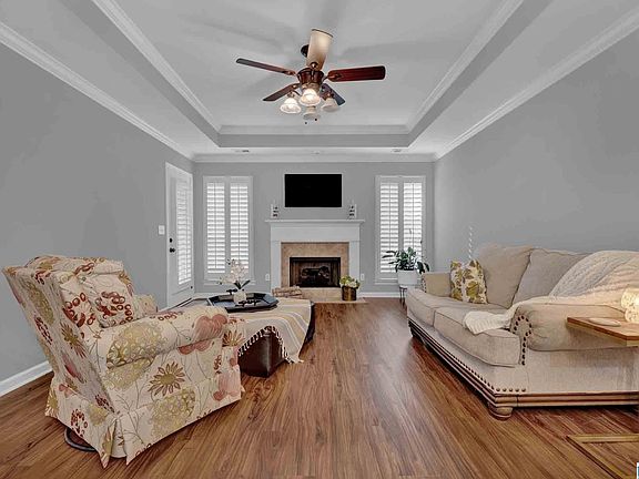 4th image of 4079 Fulton Springs Ln