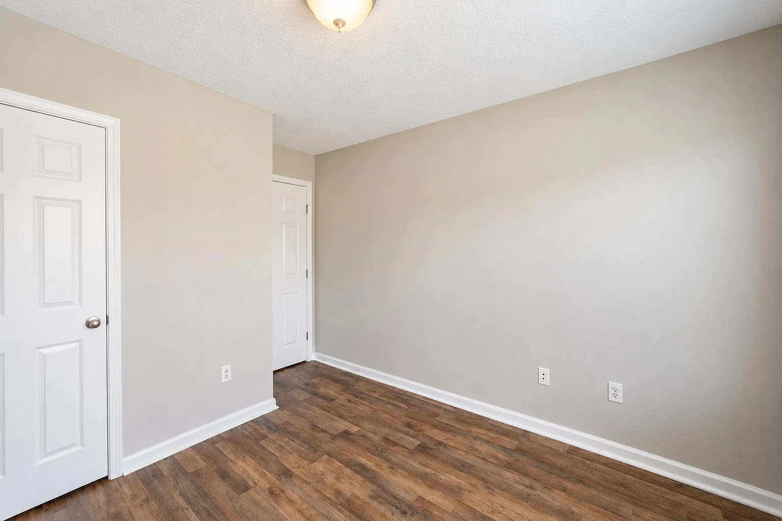 3 bed, 2.5 bath, 1441 sqft, $1,850 — Photo 3