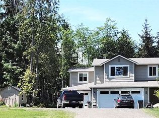22255 Jefferson Beach Rd NE, Kingston, WA 98346
