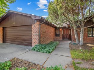 463 Ridgecrest Ave, White Rock, NM 87547