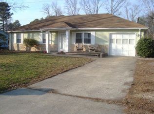 3932 Two Oaks Rd, Portsmouth, VA 23703