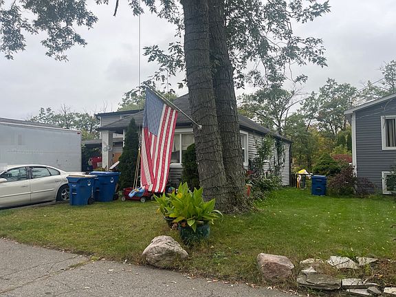 2nd image of 2885 Sunderland Blvd