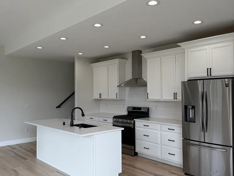252 W Celtic Cir #1 — Photo 6