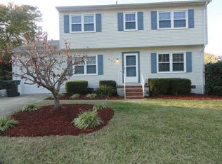 633 Page Dr, Hampton, VA 23669