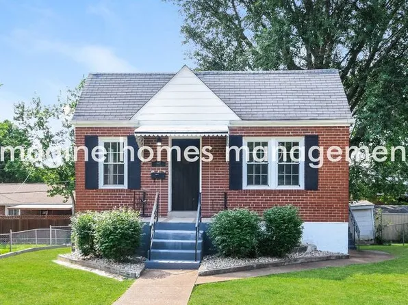 647 Ellwine Dr, Saint Louis, MO 63125