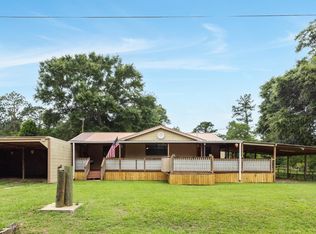 33 Gabe St, Lumberton, MS 39455