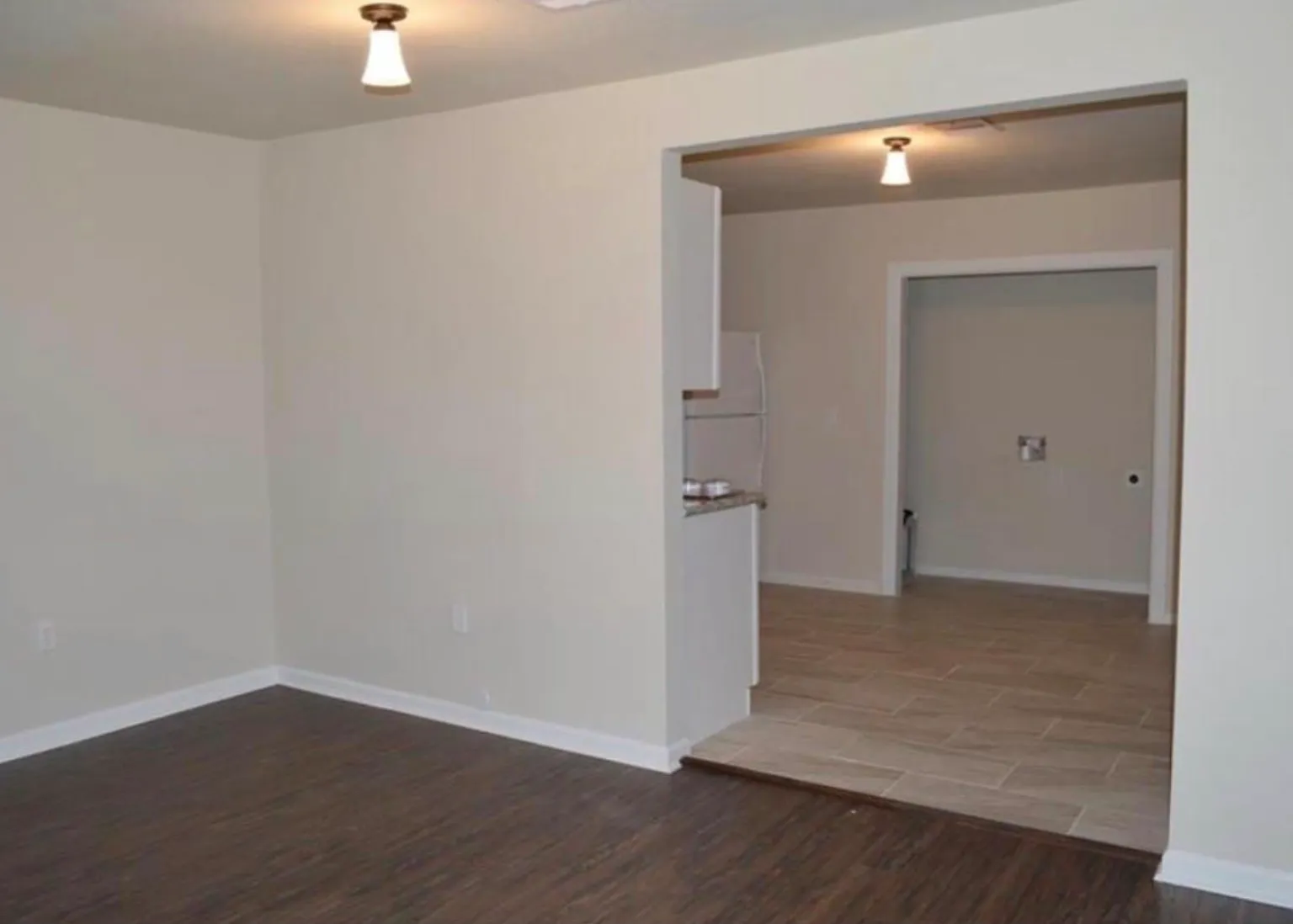 3 bed, 1288 sqft, $1,450 — Photo 4