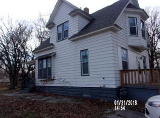 1075 E William St, Decatur, IL 62521