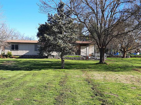 5th image of 25170 Liz Ct