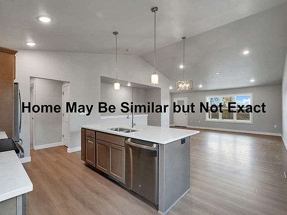 3rd image of 1429 Hoffman Rd