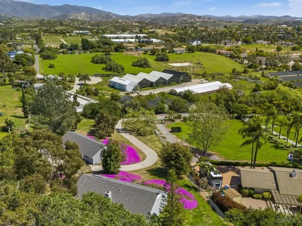 2005 Sunnycrest Ln, Fallbrook, CA 92028