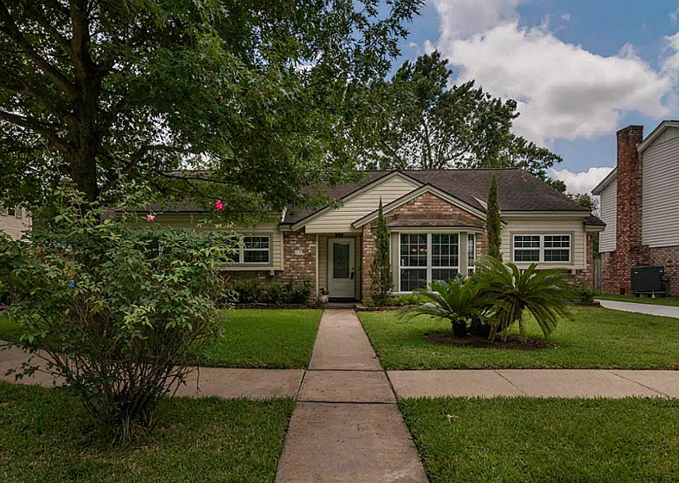 1st image of 4218 Elderwood Dr