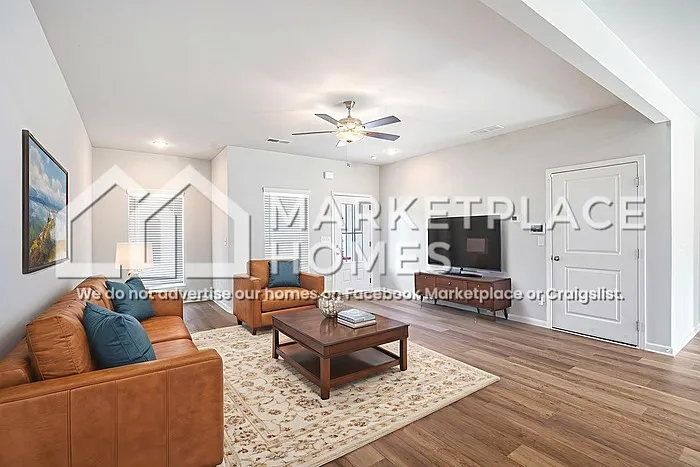 1914 Schoolhouse Ln — Photo 4