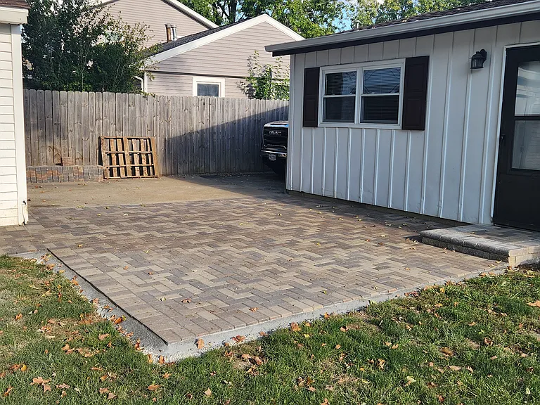 2238 E Linnhill Ln — Photo 10