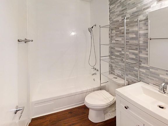5th image of 5141 Connecticut Dr APT 1