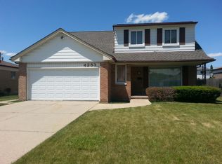 4253 Anthony Dr, Sterling Heights, MI 48310
