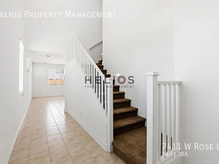 7411 W Rose Ln — Photo 15