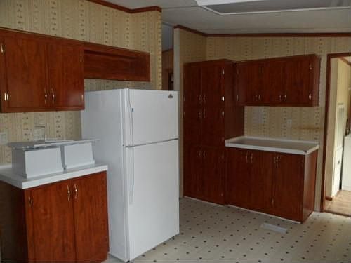 5th image of 208 Cherry St SE