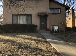 426 N Addison Rd, Villa Park, IL 60181