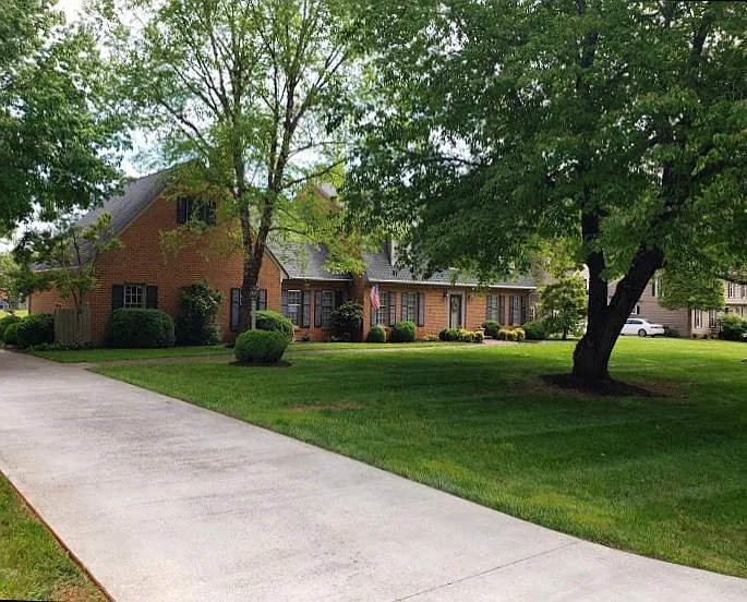 105 Trading Block Ln — Photo 1