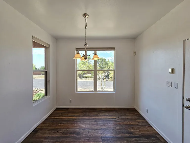 3 Wood Flower Pl — Photo 13