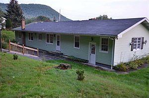 3rd image of 56 Ivy Ln