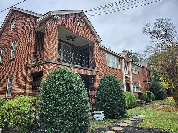 3rd image of 1032 Felder Ave #2310