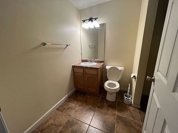 4th image of 9940 Arthur Ln APT J
