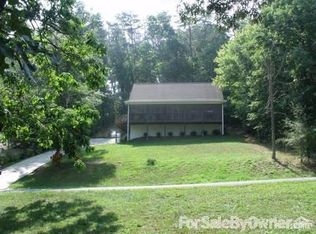 124 Bible Dr, Benton, TN 37307