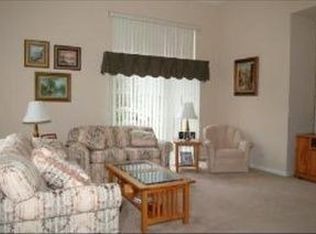 3353 Blue Ridge Dr, Carpentersville, IL 60110