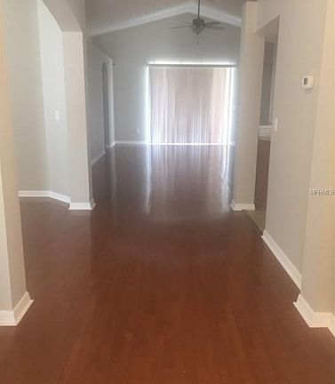 3rd image of 13921 Chalk Hill Pl