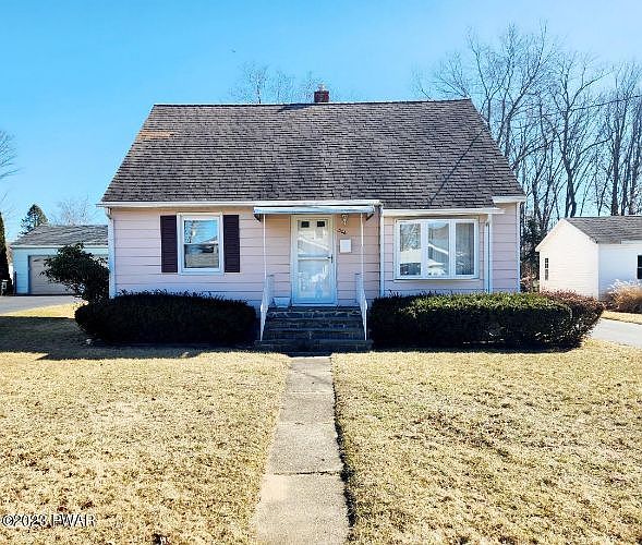 1st image of 306 Avenue O
