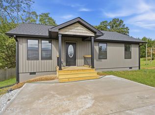 207 Long Hollow Rd, Clinton, TN 37716