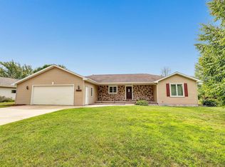 3476 Friars Path, Green Bay, WI 54311