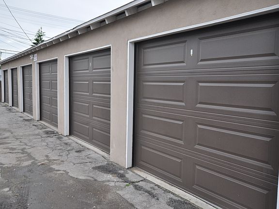 5th image of 418 N Glenwood Pl #418