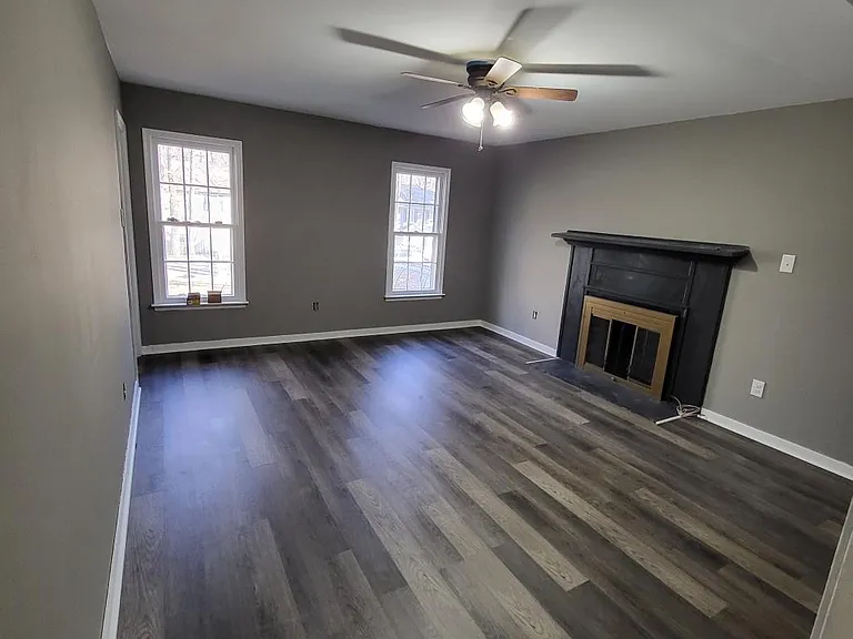 5810 Mill Spring Rd — Photo 6