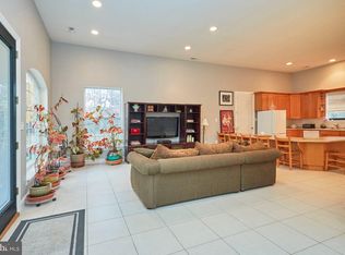 12815 Braddock Rd, Clifton, VA 20124
