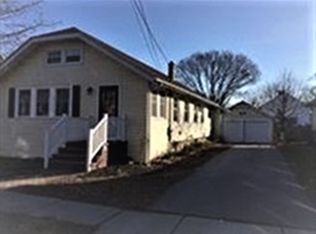 22 Hobomack Rd, Quincy, MA 02169