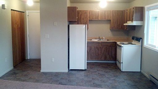 3rd image of 1202 McDonald Ave APT B