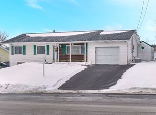 315 Antoinette Dr, Endicott, NY 13760