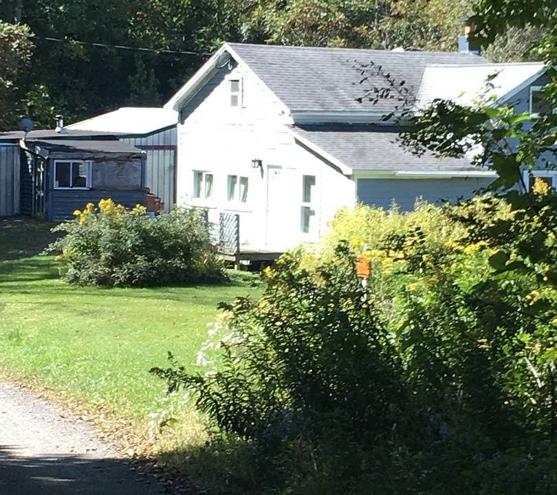 2nd image of 148 Clintonville Rd