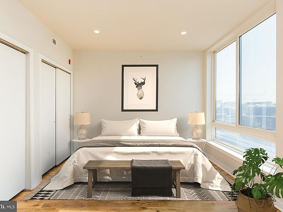 4th image of 1764 N Hope St #3D