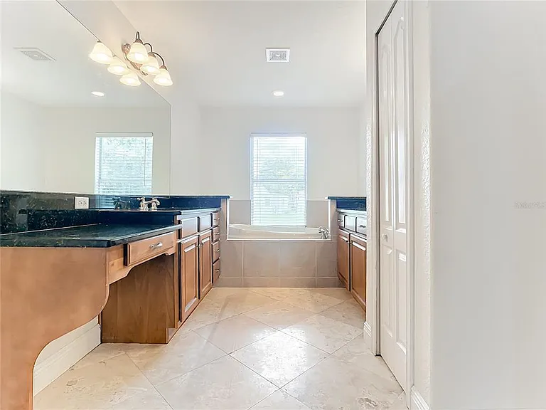 132 Orange Ave — Photo 37