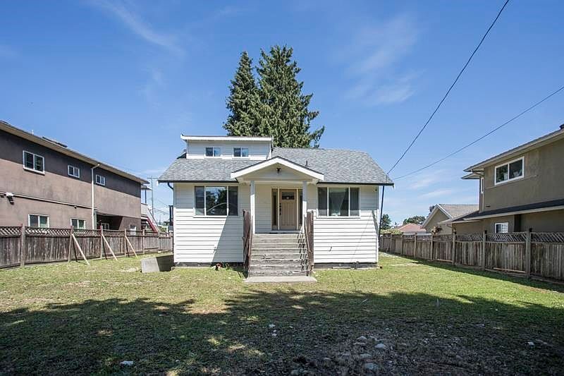1st image of 7520 Canada Way