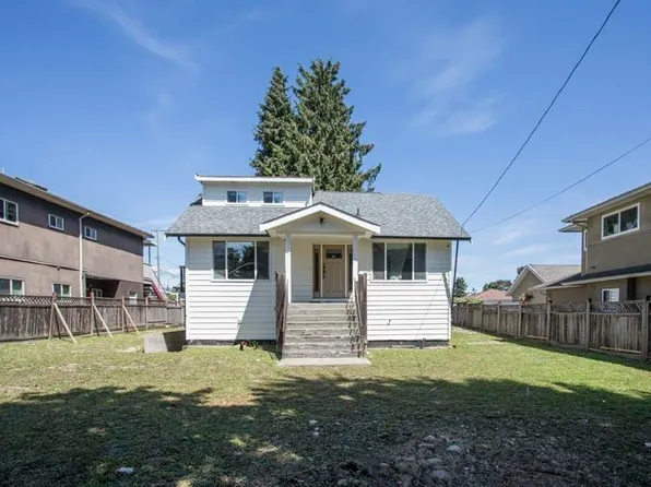 7520 Canada Way, Burnaby, BC V3N 3K2